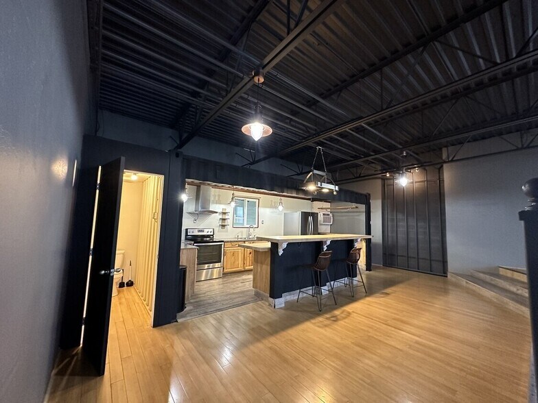 More Photos Of 6748 S Airport Rd, West Jordan Light Manufacturing For Sale