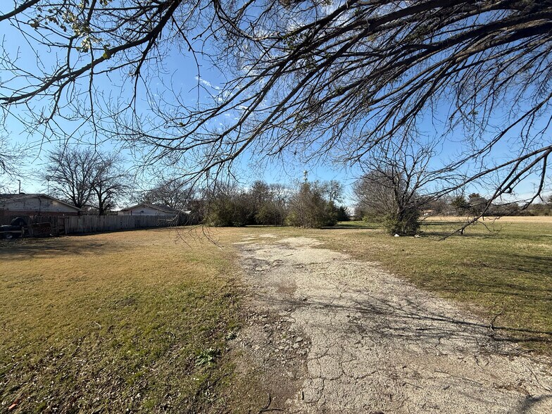Primary Photo Of 1445 Park Circle Dr, Lancaster Land For Sale