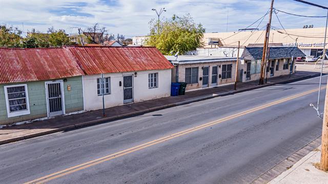Primary Photo Of 1502 Lincoln St, Laredo General Retail For Sale