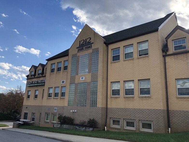 More Photos Of 1212 York Rd, Lutherville Medical For Lease