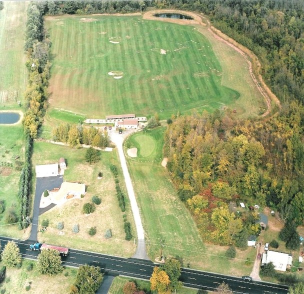 Primary Photo Of 17071 Ridge Rd, Holley Golf Course Driving Range For Sale