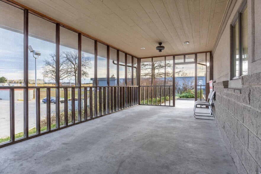 More Photos Of 1494 Stuart Rd NE, Cleveland Medical For Lease