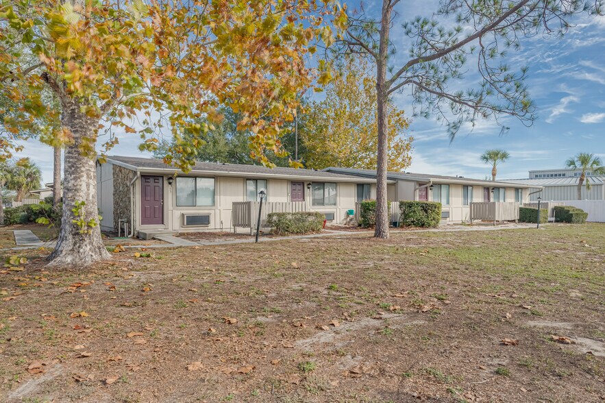 More Photos Of 33305 Ryan Dr, Leesburg Apartments For Sale