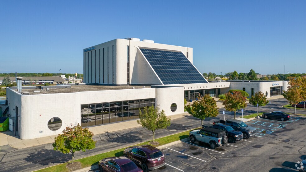 More Photos Of 1 Heritage Pl, Southgate Office For Lease