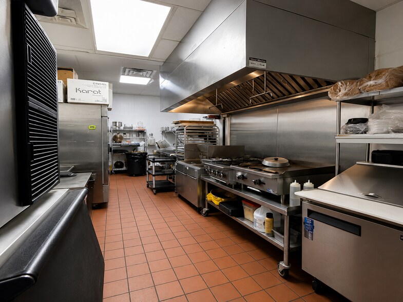 More Photos Of 2801 E Southlake Blvd, Southlake Freestanding For Lease