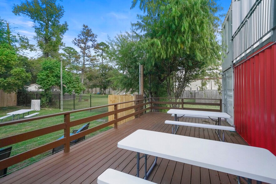 More Photos Of 5802 FM 1488, Magnolia Restaurant For Sale