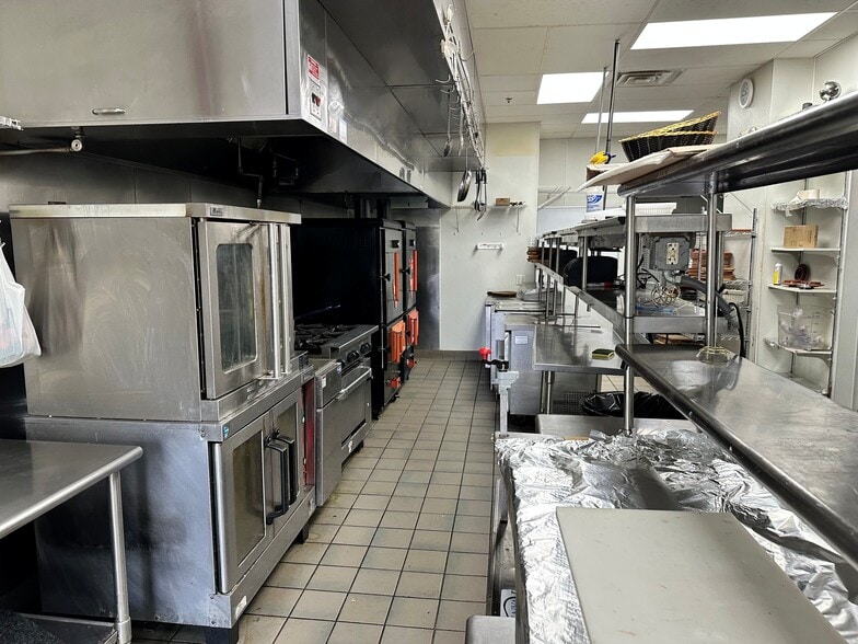 More Photos Of 738 Route 9, Fishkill Unknown For Lease