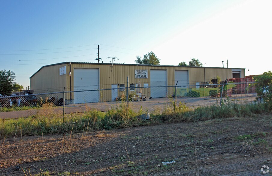 More Photos Of 13431-13451 E 37th Ave, Denver Warehouse For Lease