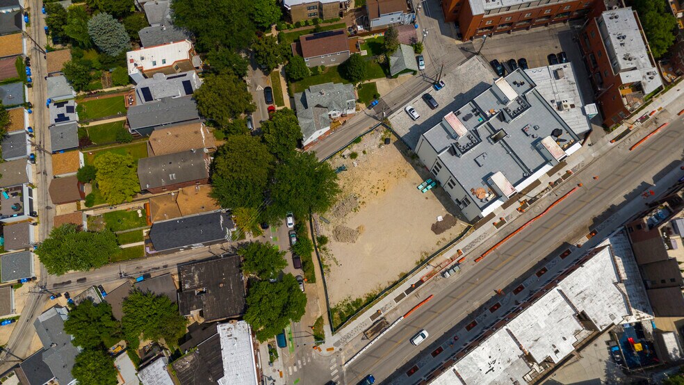 More Photos Of 5029 - 5031 N Lincoln, Chicago Land For Sale