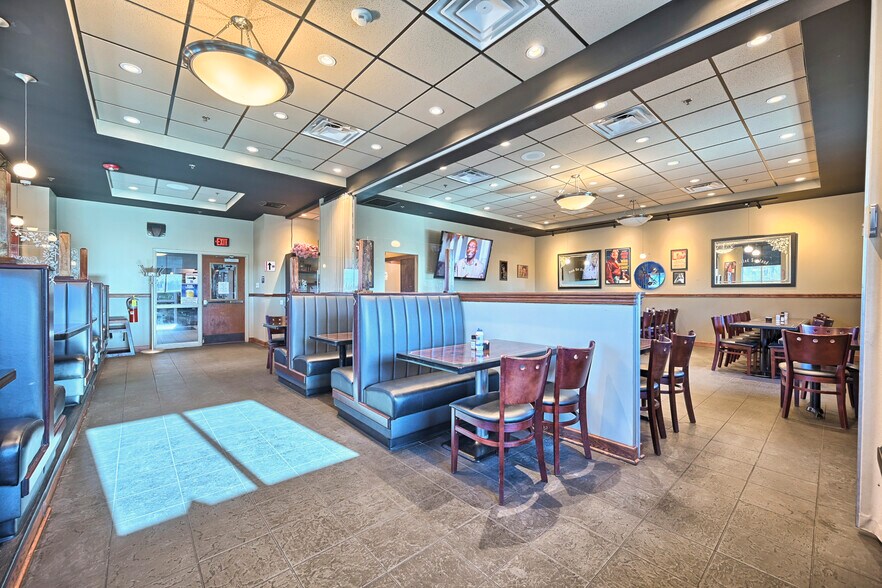 More Photos Of 589 Salem Rd, Etters Restaurant For Sale