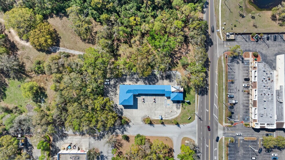 More Photos Of 113 S Valrico Rd, Valrico Carwash For Sale