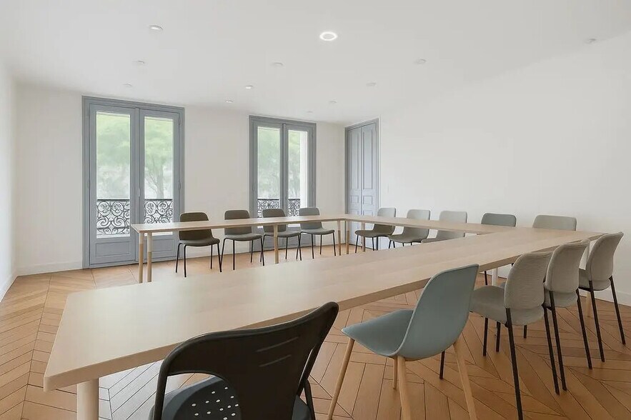 More Photos Of 17 Boulevard Saint-Martin, Paris Apartments For Sale