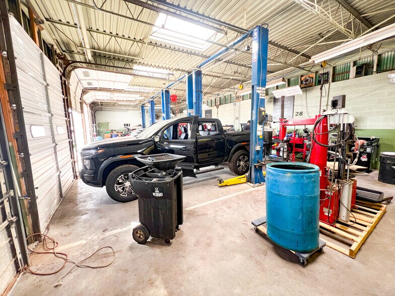 More Photos Of 3205 W Wall St, Midland Auto Dealership For Sale