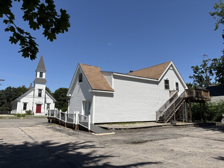 More Photos Of 589 Daniel Webster Hwy, Merrimack Office Residential For Sale