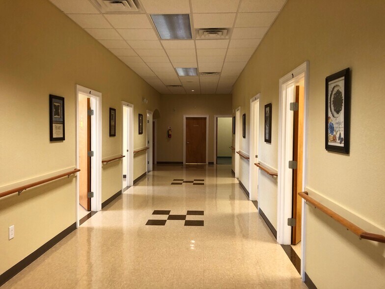More Photos Of 102 Northside Park, Elizabeth City Medical For Sale