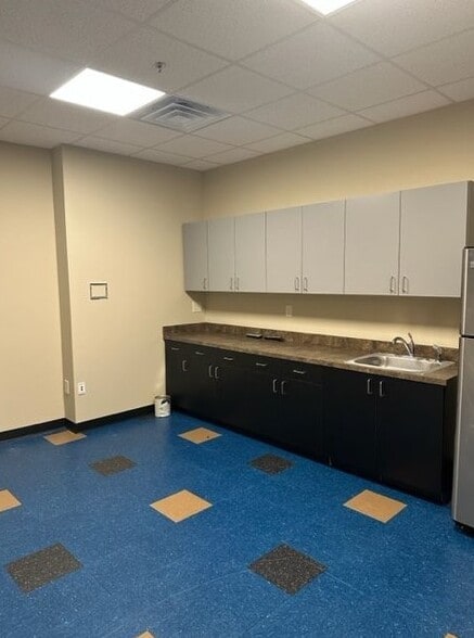 More Photos Of 5328 Lanier Islands Pky, Buford Medical For Lease