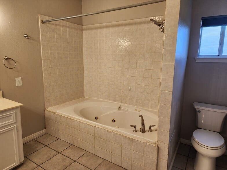 More Photos Of 25300 Haynie Flat Rd, Spicewood Land For Sale