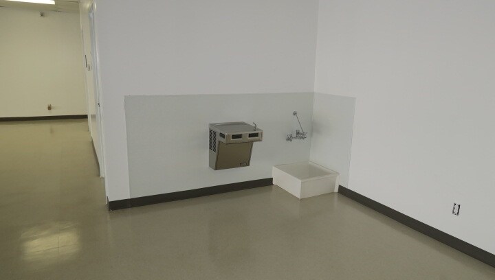 More Photos Of 6734 Larkwood Dr, Houston Freestanding For Lease