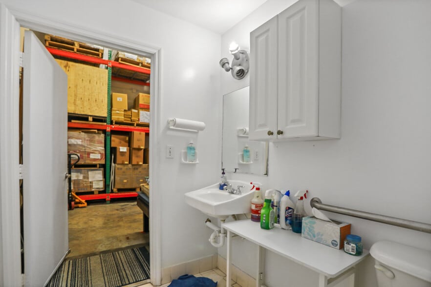 More Photos Of 12351 SW 128th Ct, Miami Warehouse For Sale