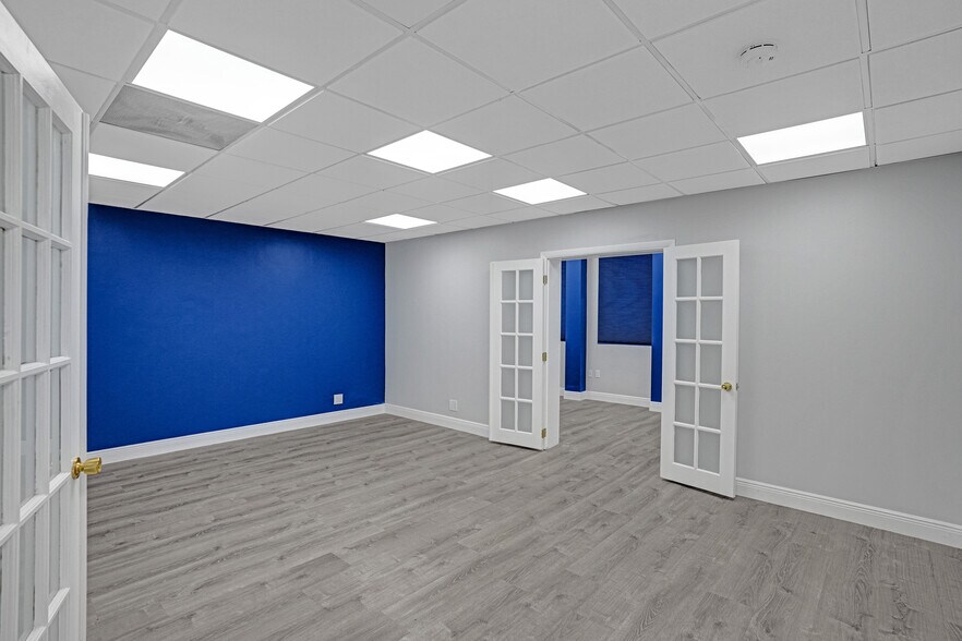 More Photos Of 2419 Hollywood Blvd, Hollywood Medical For Lease