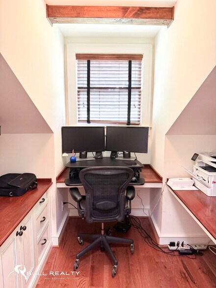 More Photos Of 3007-3011 Piedmont Rd NE, Atlanta Office For Lease