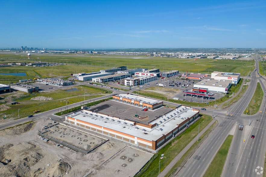 More Photos Of 4058 109 Ave NE, Calgary Storefront For Sale