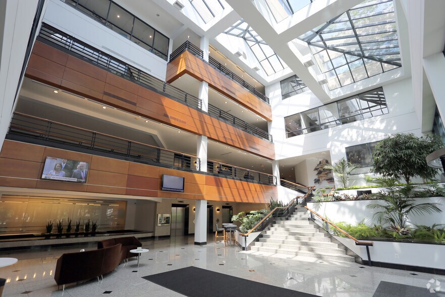 More Photos Of 1000 Westlakes Dr, Berwyn Unknown For Lease