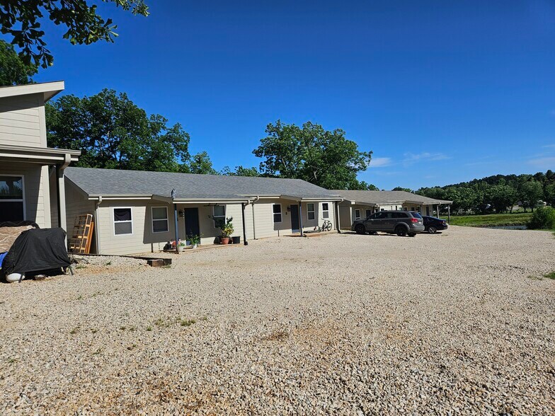 More Photos Of 13597 County Road 35, Tyler Apartments For Sale