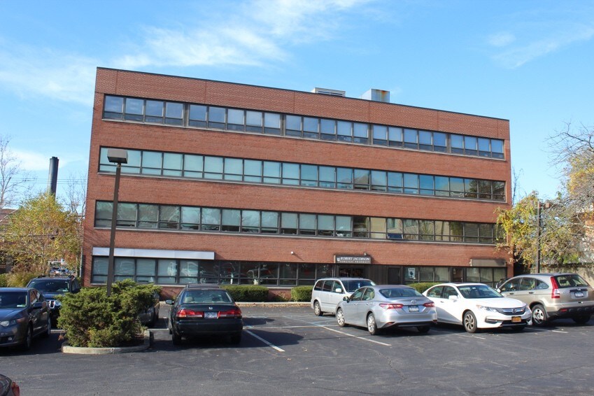 More Photos Of 359 E Main St, Mount Kisco Medical For Lease