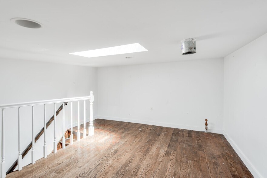More Photos Of 886 Franklin Ave, Brooklyn Apartments For Sale