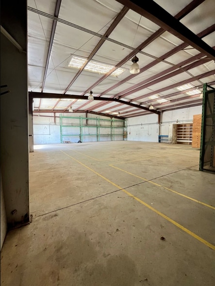 More Photos Of 2225 Jason Industrial Pky, Winston Warehouse For Lease