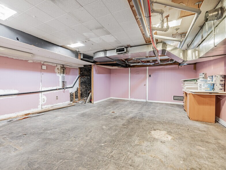 More Photos Of 2426-2438 Danforth Ave, Toronto Storefront Retail Residential For Lease