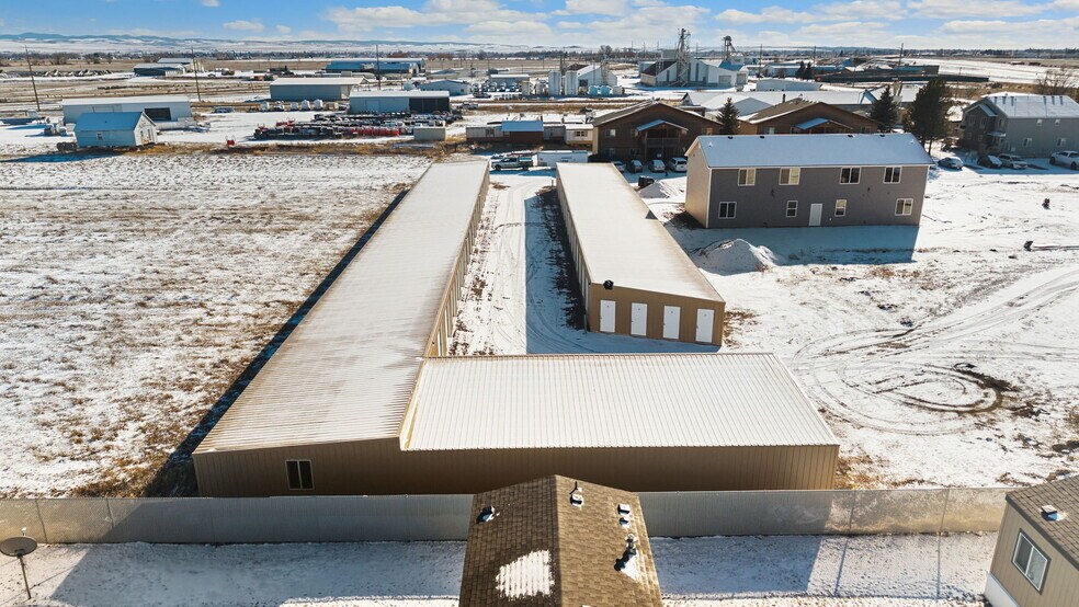 More Photos Of 2310 Trails End, Saint Anthony Specialty For Sale