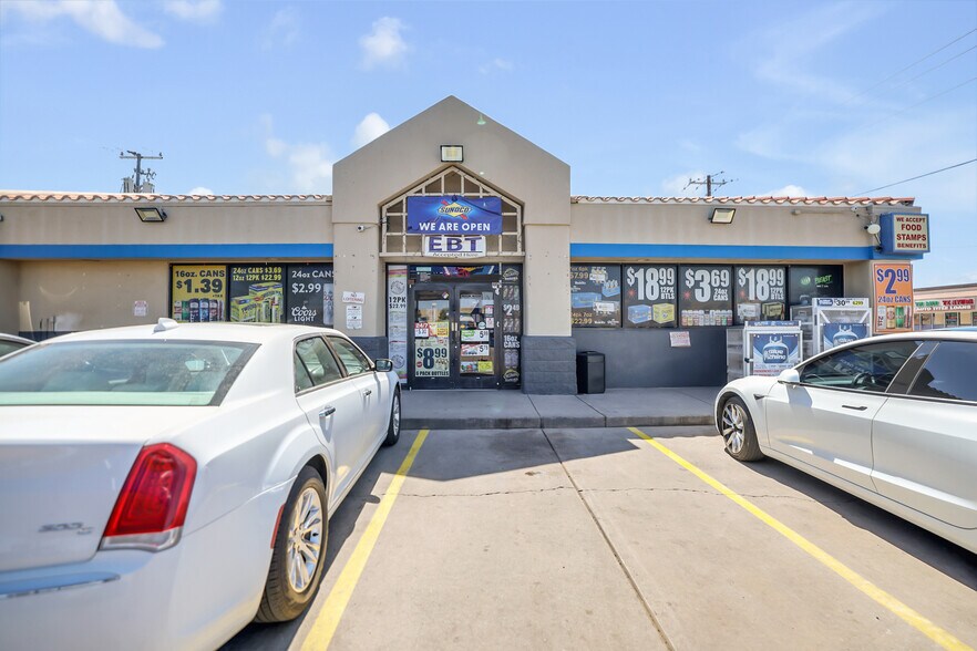 More Photos Of 1033 N 24th Pl, Phoenix Service Station For Sale