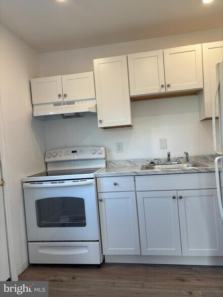 More Photos Of 203 Princeton Ave, National Park Apartments For Sale