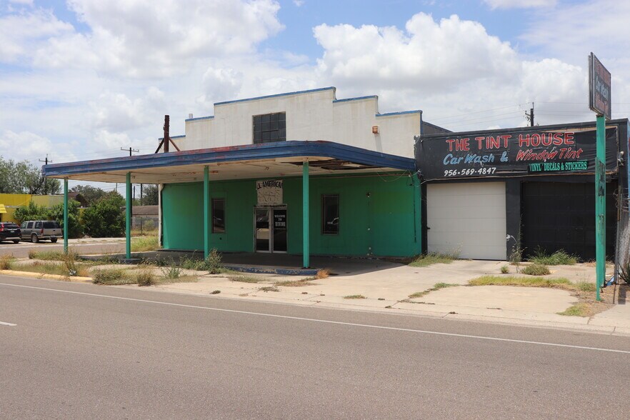 Primary Photo Of 701 N Closner Blvd, Edinburg General Retail For Lease