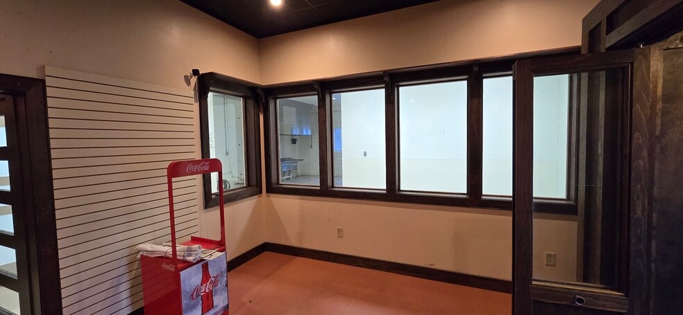 More Photos Of 371 S Route 47, Cape May Court House Warehouse For Lease