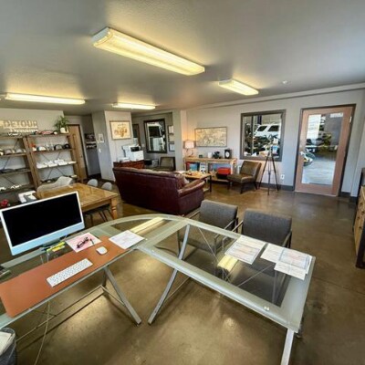 More Photos Of 940 SE 9th St, Bend Warehouse For Lease