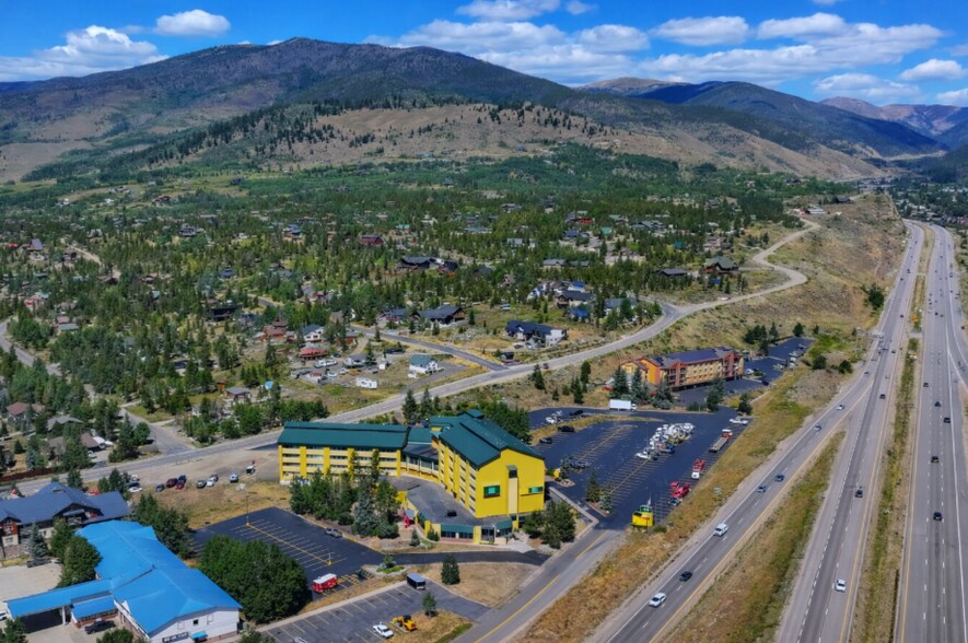More Photos Of 560 Silverthorne Ln, Silverthorne Hotel For Sale