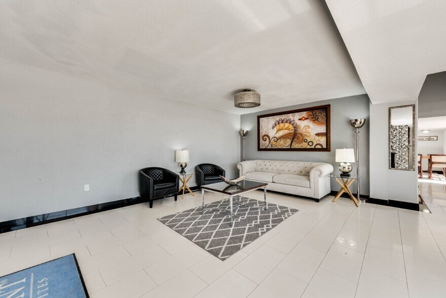 More Photos Of 3023 E Hwy 80, Odessa Hotel For Sale