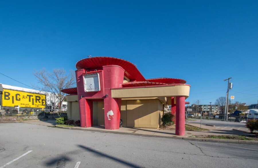 Primary Photo Of 1504 Hampton St, Nashville Fast Food For Lease