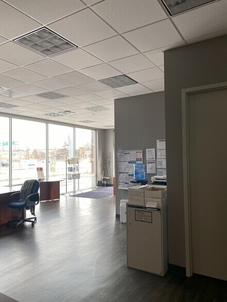 More Photos Of 1750 Niagara Falls Blvd, Tonawanda Storefront Retail Office For Lease