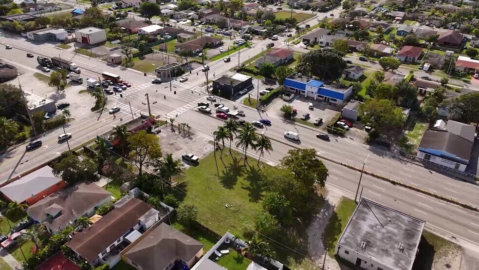 Primary Photo Of 5601 Pembroke Rd, Hollywood Restaurant For Sale