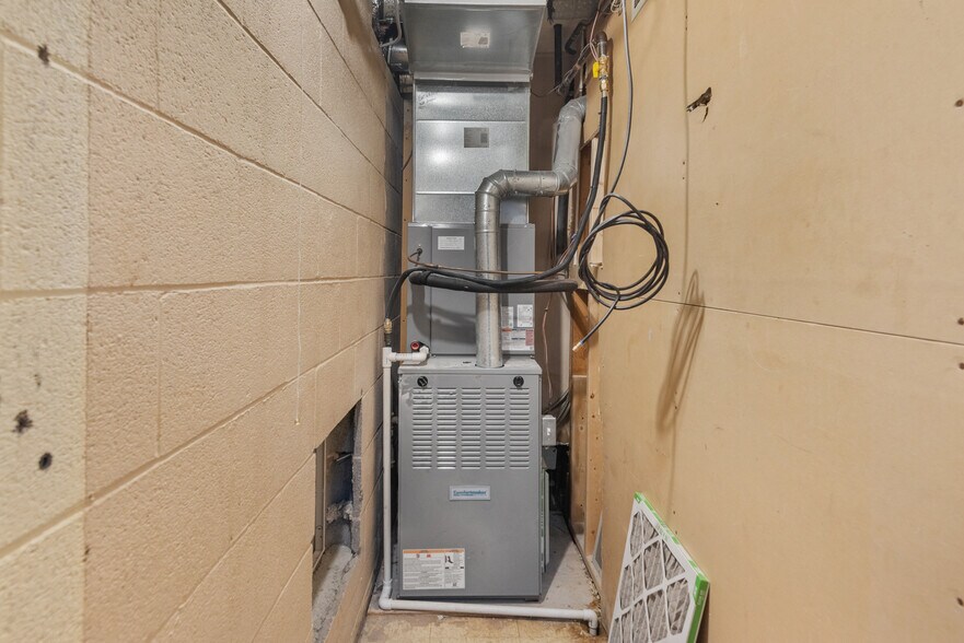 More Photos Of 2450 Pontoon Rd, Granite City Religious Facility For Sale