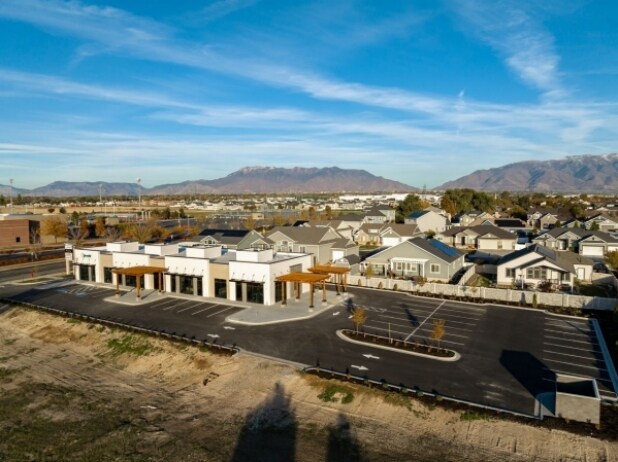 More Photos Of 1863 W 700 S, Syracuse General Retail For Sale