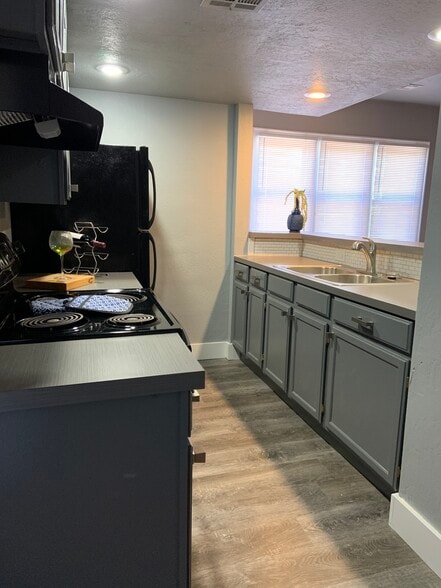 More Photos Of 801-803 East Dr, Oklahoma City Apartments For Sale