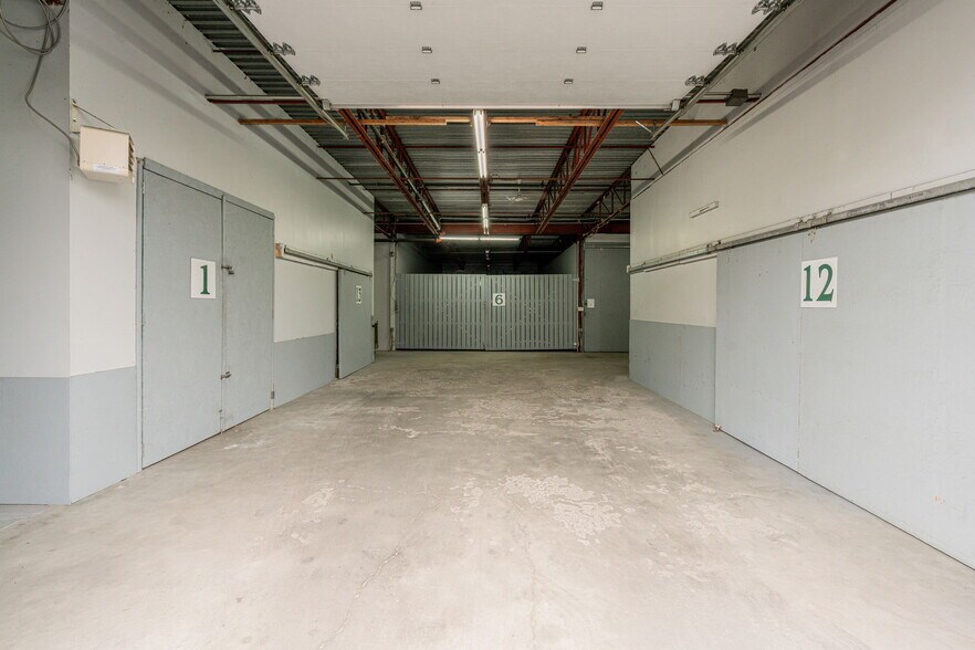 More Photos Of 141 Rue De Salaberry, Saint-jean-sur-richelieu Warehouse For Lease