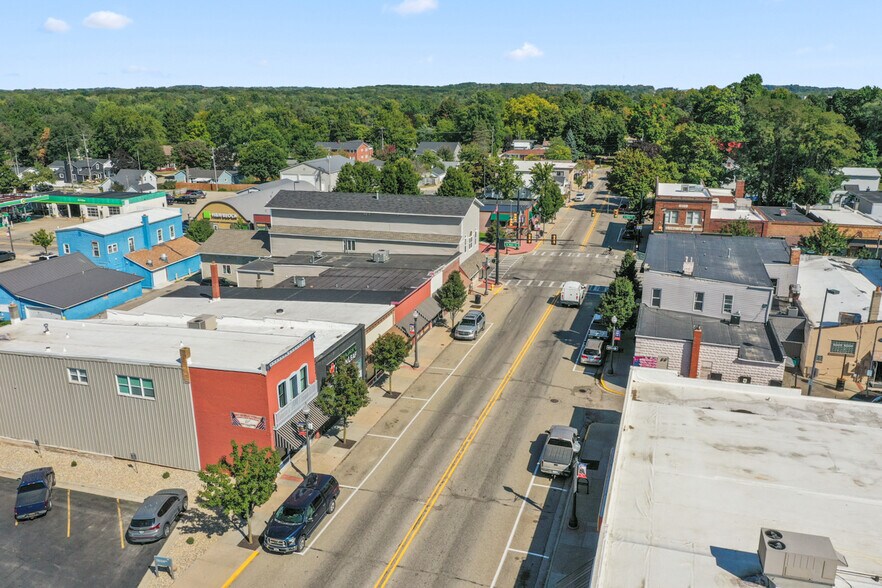 More Photos Of 122 W Superior St, Wayland Storefront For Sale