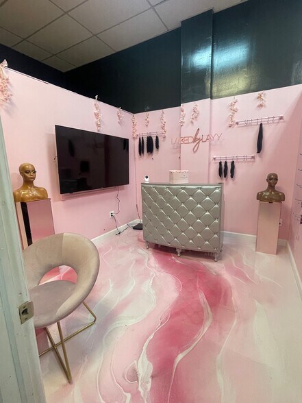 More Photos Of 801-829 Southern Ave, Oxon Hill Unknown For Lease