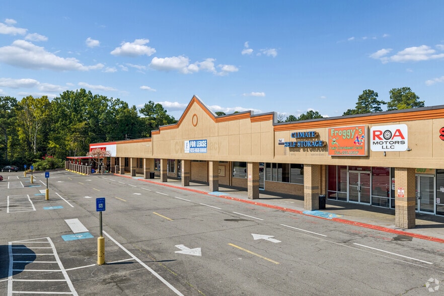More Photos Of 3349-3365 Martha Berry Hwy NW, Rome Storefront For Sale